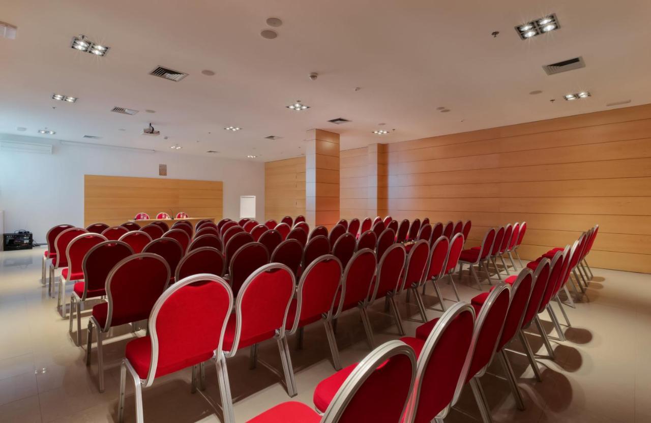 Bluesun Hotel Elaphusa Μπολ Εξωτερικό φωτογραφία