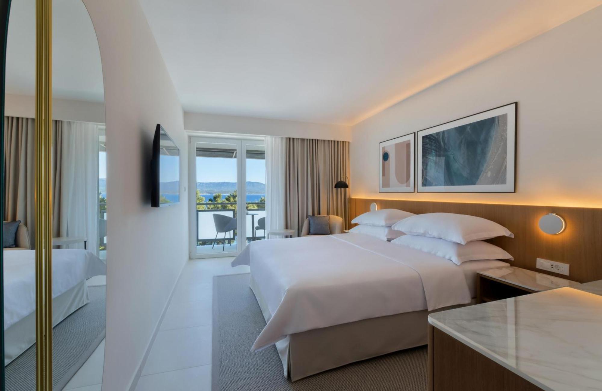 Bluesun Hotel Elaphusa Μπολ Εξωτερικό φωτογραφία