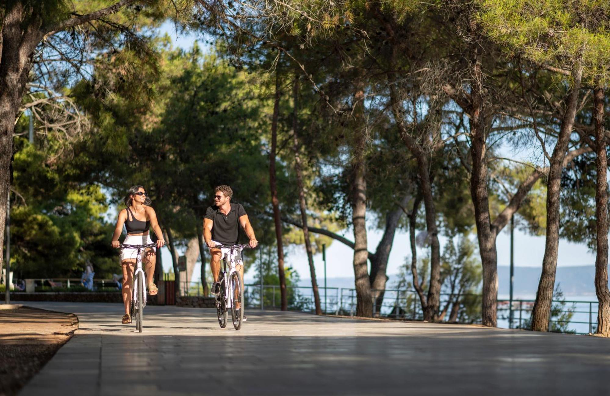 Bluesun Hotel Elaphusa Μπολ Εξωτερικό φωτογραφία