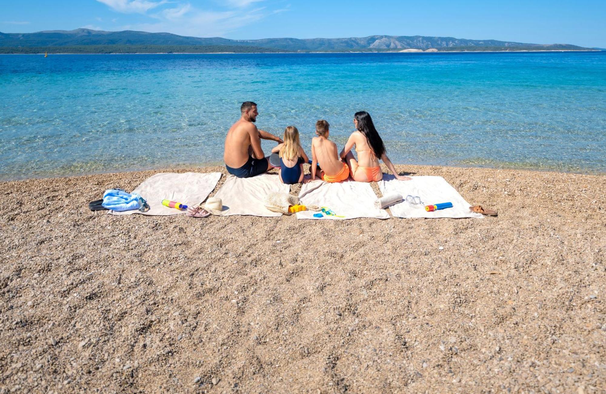 Bluesun Hotel Elaphusa Μπολ Εξωτερικό φωτογραφία