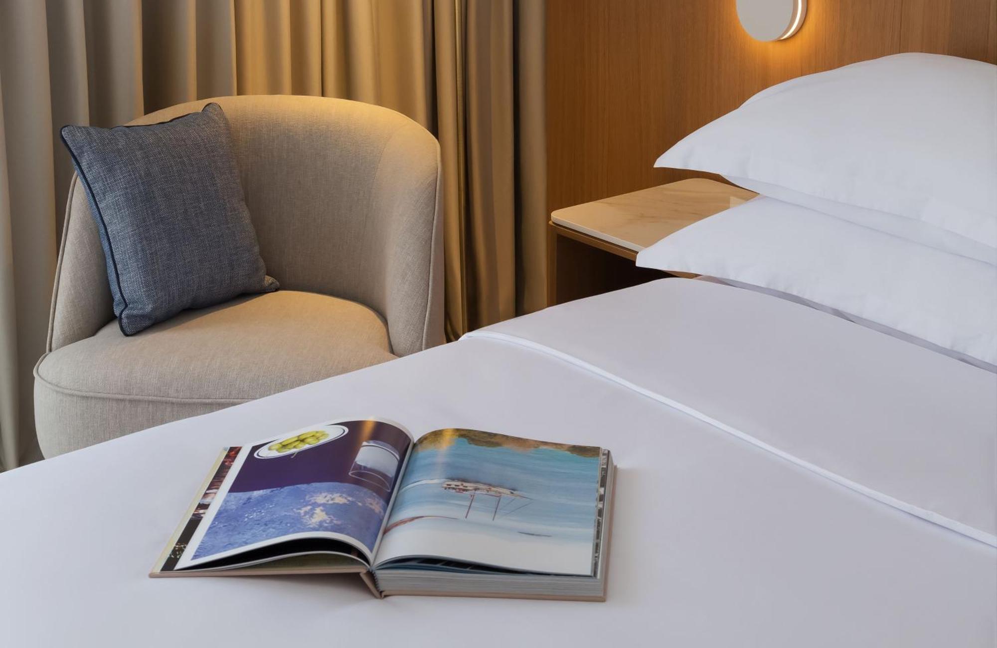 Bluesun Hotel Elaphusa Μπολ Δωμάτιο φωτογραφία